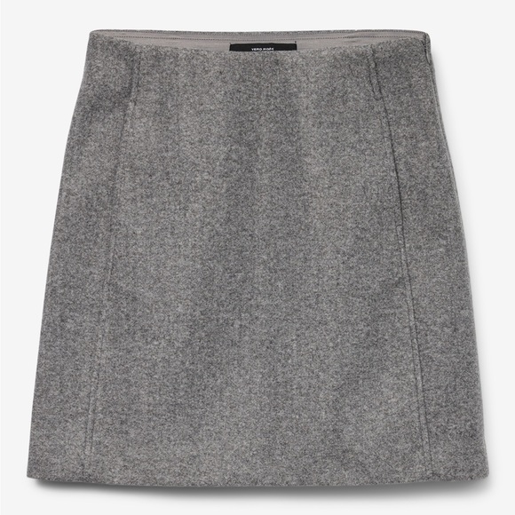 Vero Moda grey mini skirt – Size M - Picture 6 of 9